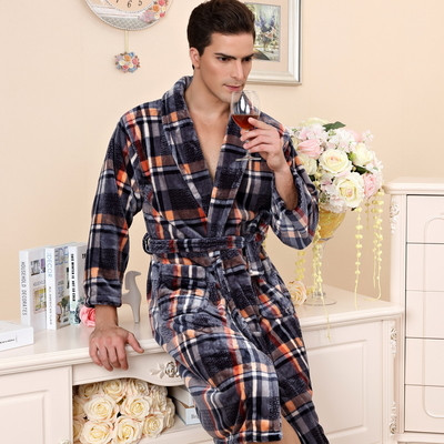 Εσωτερικό μπουρνούζι για άνδρες και γυναίκες σε διαφορετικά χρώματα