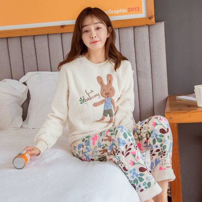 Χειμερινές χειροποίητες πιτζάμες σε πολλά χρώματα