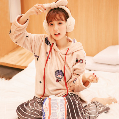 Дамска дебела пижама от две части в много модели и цветове