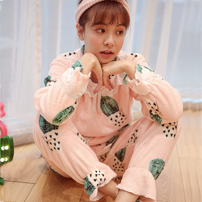 Дамска дебела пижама от две части в много модели и цветове