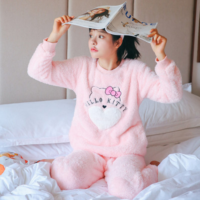 Дамска дебела пижама от две части в много модели и цветове