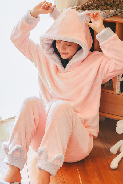 Дамска дебела пижама от две части в много модели и цветове