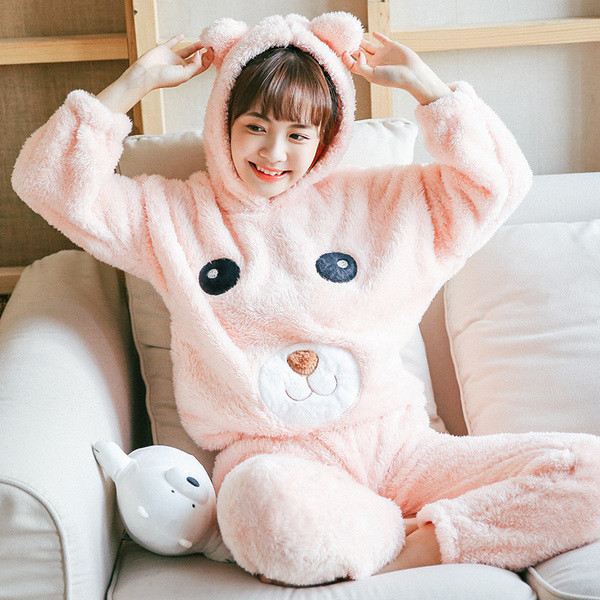 Дамска дебела пижама от две части в много модели и цветове