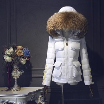 Μοντέρνο χειμερινό σετ τριών τεμαχίων - παχιά μπλούζα χωρίς μανίκια, ζεστό μπουφάν και παντελόνι με κομψή διακόσμηση