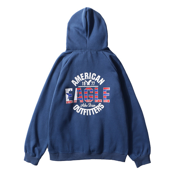 Αθλητική φαρδιά μπλούζα ανδρών με έγχρωμη εφαρμογή