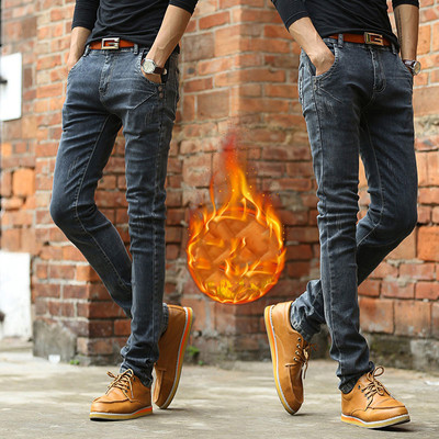 Καθημερινά τζιν φθινοπώρου-χειμώνα για άνδρες - μοντέλα γεμισμένα και απλήρωτα