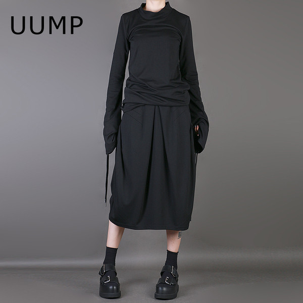 Κυρίες ασύμμετρη φούστα με ενδιαφέρον σχέδιο και υψηλή μέση