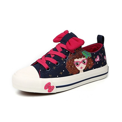 Περιστασιακά πάνινα παπούτσια για κορίτσια με μπαλώματα και ενδιαφέροντα σχέδια - διαφορετικά σχέδια και χρώματα