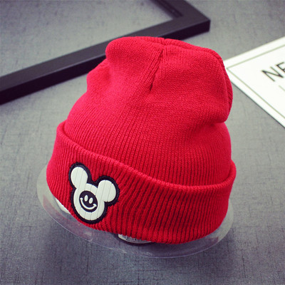 Παιδικό καπέλο χειμώνα σε πολλά διαφορετικά μοντέλα με ενδιαφέρουσα κίνηση