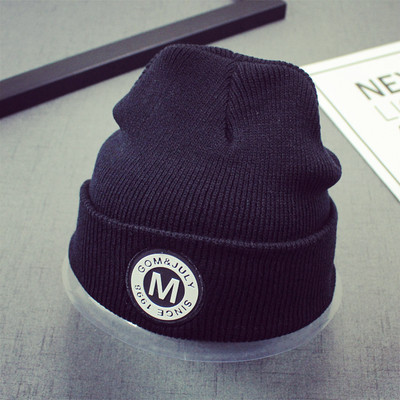 Παιδικό καπέλο χειμώνα σε πολλά διαφορετικά μοντέλα με ενδιαφέρουσα κίνηση