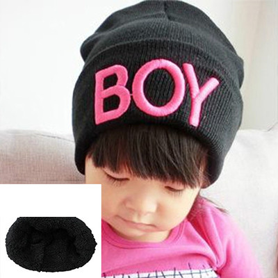 Παιδικό καπέλο χειμώνα σε πολλά διαφορετικά μοντέλα με ενδιαφέρουσα κίνηση