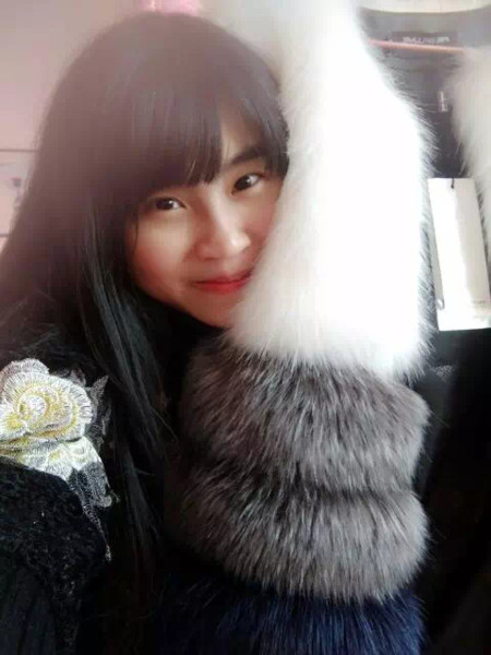 Уникален дамски пухен елек в преливащи цветове , 3 модела