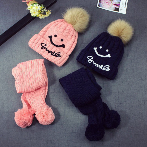 Детски комплект от две части включващ шапка и меко шалче, 5 цвята