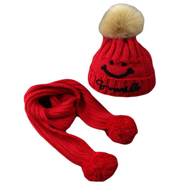 Детски комплект от две части включващ шапка и меко шалче, 5 цвята