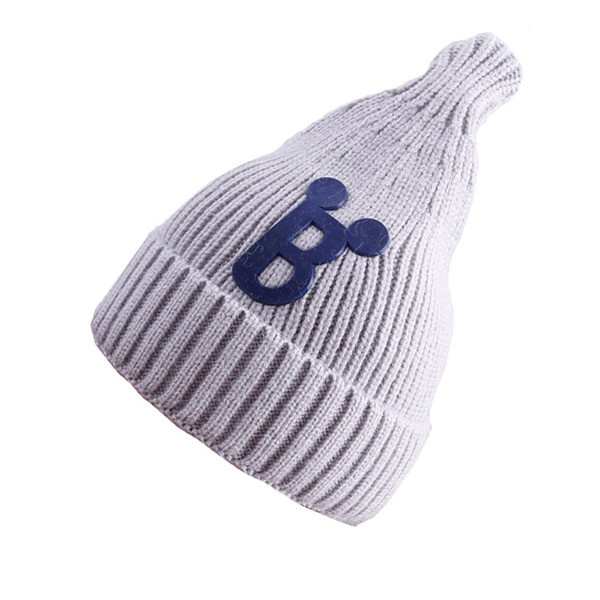 Актуална детска зимна унисекс шапка,най-различни модели и цветове