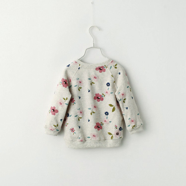 Зимна детска блуза за момичета в два цвята с флорална декорация