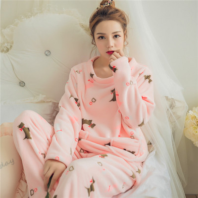 Ζεστή χειμωνιάτικη χειροποίητη πιτζάμα σε διάφορα χρώματα και σχέδια