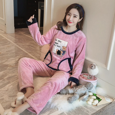 Πιτζάμες βελούδινες κυρίες σε διάφορα μοντέλα κατάλληλα για χειμώνα