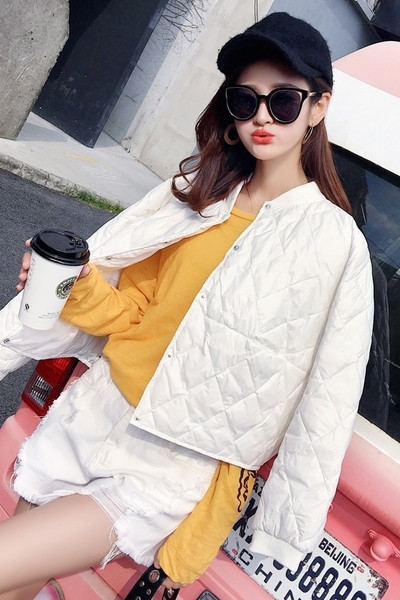 Γυναικείο μπουφάν σε διάφορα χρώματα