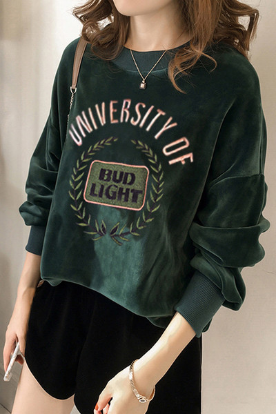 Κυρίες φθινοπωρινή-χειμωνιάτικη μπλούζα βελούδου με επιγραφή, σε ευρύ μοτίβο