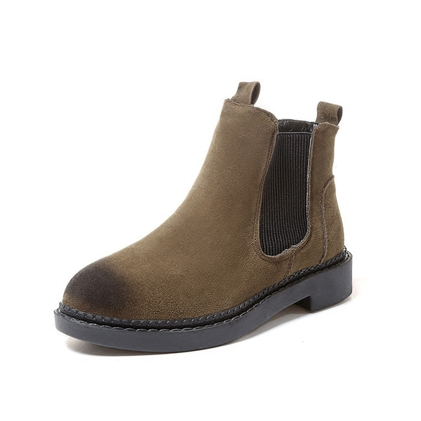 Περιστασιακές γυναικείες μπότες χειμώνα με επίπεδη σόλα σε καφέ και μαύρο χρώμα