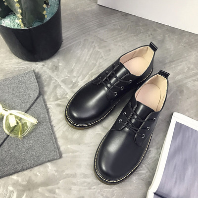 Ανδρικά παπούτσια με ανθεκτική σόλα σε τρία χρώματα