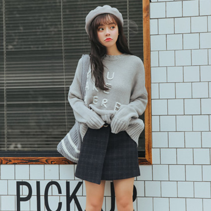 Φούστα ρετρό γυναικών με ζώνη σε δύο χρώματα