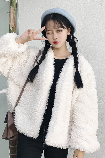 Αθλητικό κομψό κυλινδρικό σακάκι σε στυλ, σε δύο χρώματα