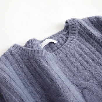 Скъсен дамски плетен пуловер в четири цвята с О-образно деколте