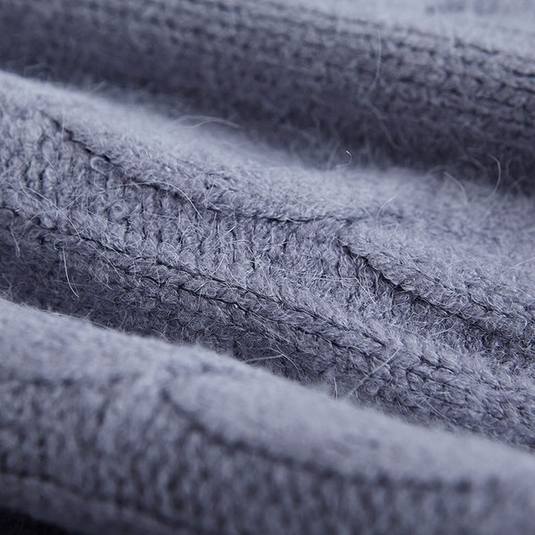 Σύντομη κυρίες πλεκτό πουλόβερ σε τέσσερα χρώματα με λαιμόκοψη