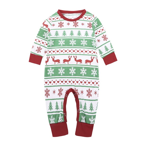 Сладко бебешко костюмче с дълъг ръкав и популярни шарки