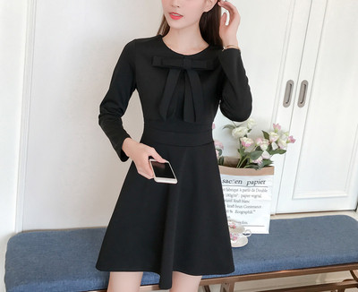 Κομψήό γυναικείο φόρεμα με μακριά μανίκια, κολάρο και κορδέλα σε σχήμα O - 2 χρώματα