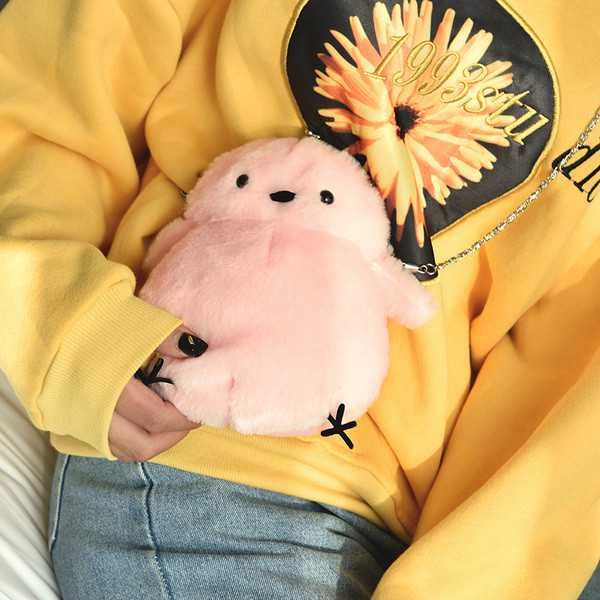 Дамски мини пухен портфейл в различни цветове