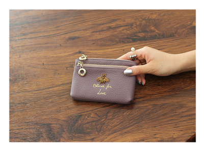 Дамски ежедневен мини портфейл с надпис и декорация