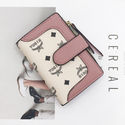 Дамски цветен портфейл в различни цветове