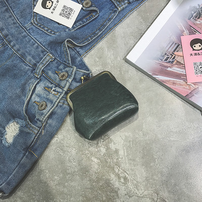 Κομψό ρετρό γυναικείο πορτοφόλι σε πολλά χρώματα