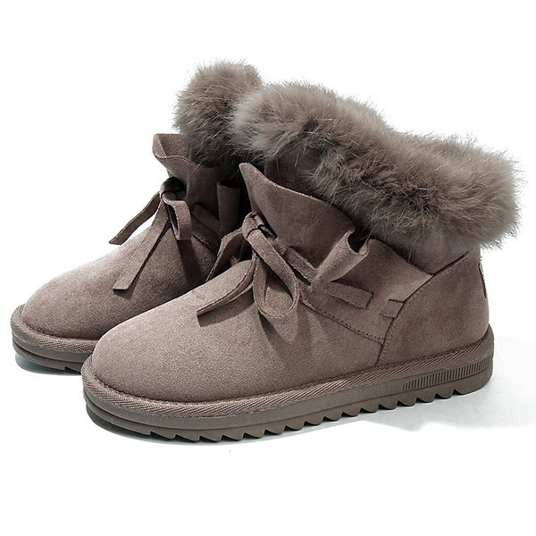 Топли дамски боти с пух и равна подметка