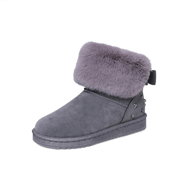 Стилни дамски боти с пух и декорация нит, в сив и черен цвят