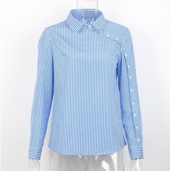 Стилна дамска риза на райе със странични копчета