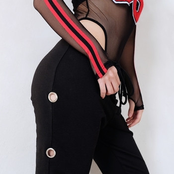 Спортен дамски панталон със странични метални халки, в черен цвят
