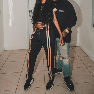 Спортни дамски широки панталони с ленти, в черен цвят