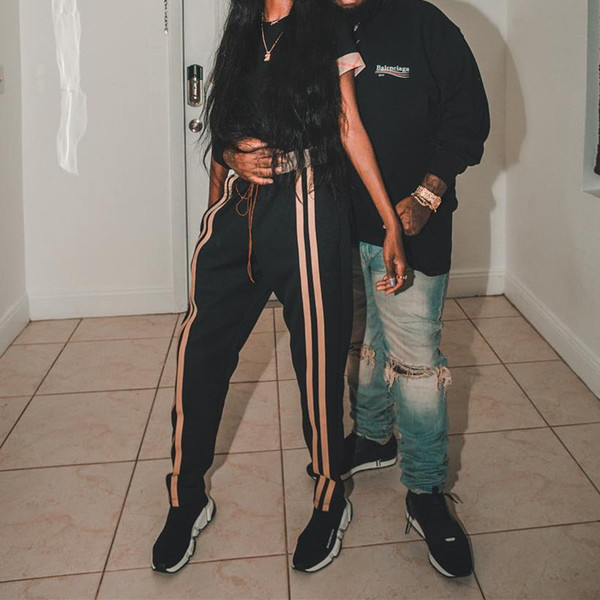 Спортни дамски широки панталони с ленти, в черен цвят