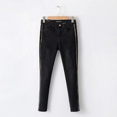 Семпъл модел дамски дънки с висока талия в черен цвят  