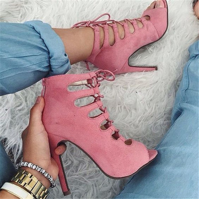 Стилни дамски обувки с висок ток в два цвята, подходящи за ежедневие