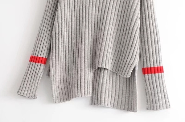 Плетен дамски пуловер с асиметрична дължина и поло яка в сив цвят