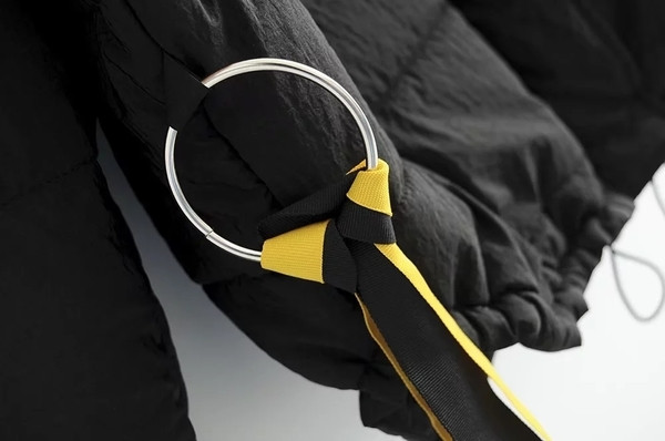 Χειμερινό γυναικείο μπουφάνγια το  φθινόπωρο και το χειμώνα με μισό γιακά σε μαύρο χρώμα