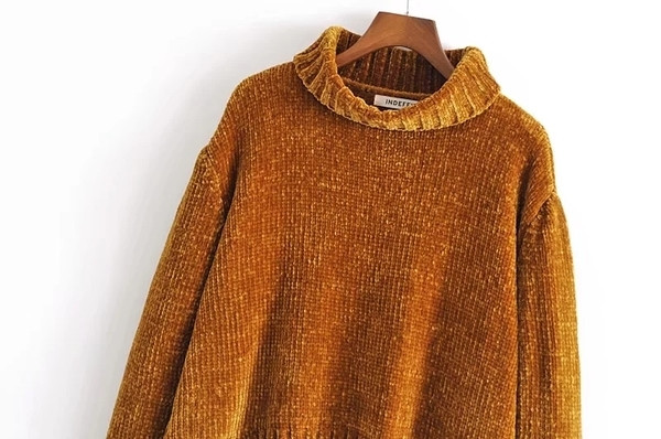 Топъл дамски пуловер в два цвята