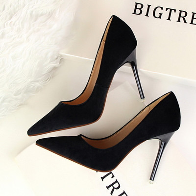 Елегантни дамски обувки с висок ток - остри и в различни цветове