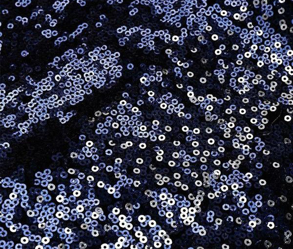 Елегантна дълга дамска рокля 