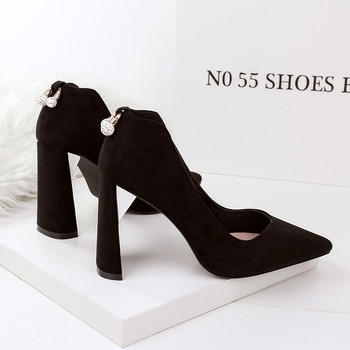 Стилни дамски обувки с висок ток - остри и в няколко цвята